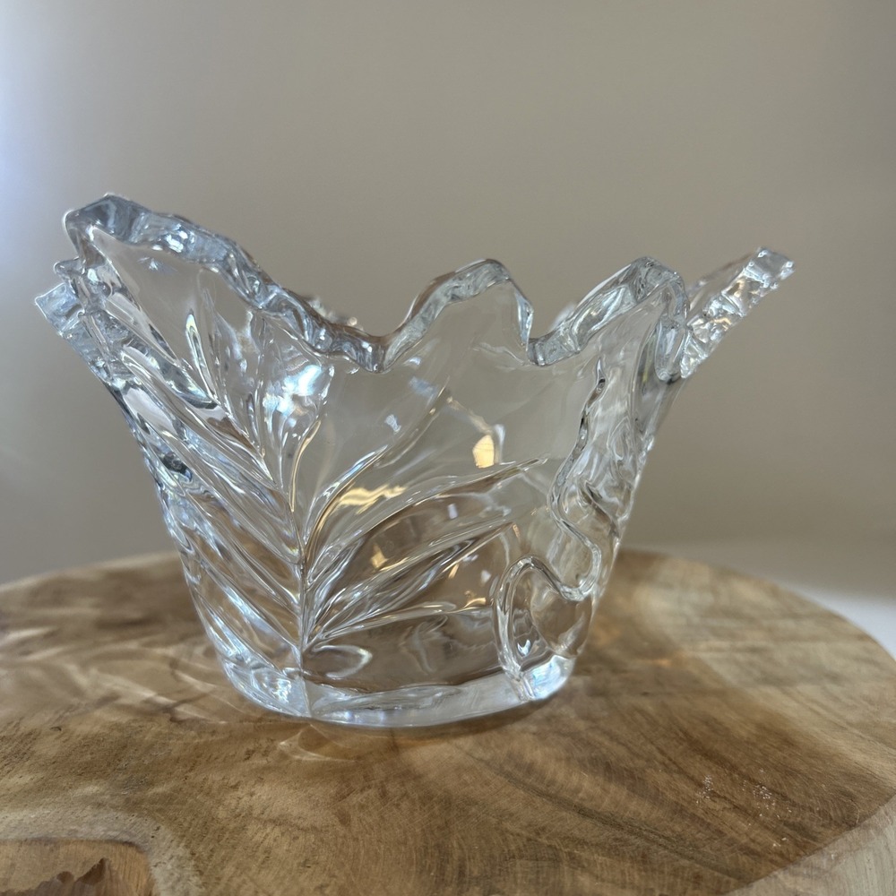 Telefloral Vase Clear Glass Leaf Design and Edging Leaded Crystal Vintage